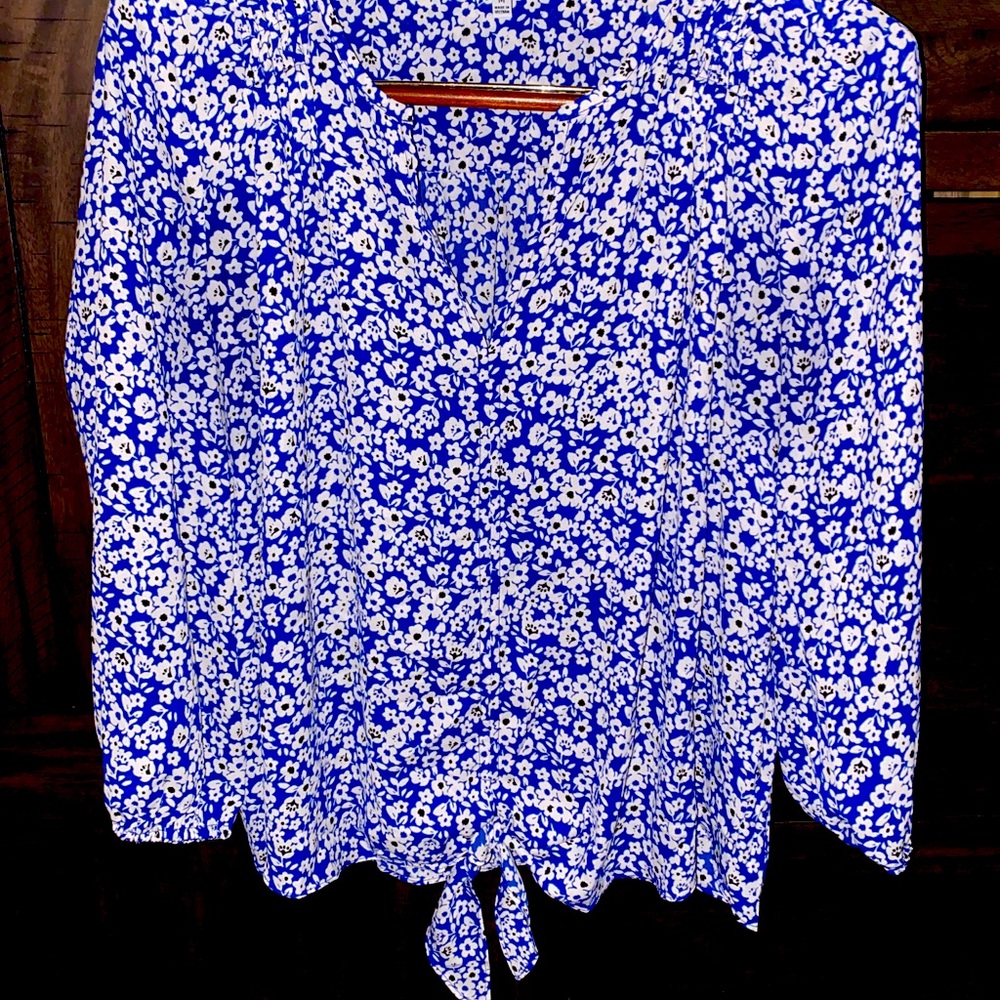 Floral Professional Top